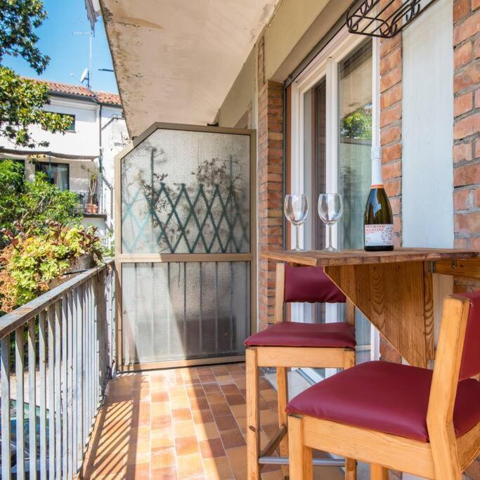 Enjoy Home - Bilocale Sulle Riviere A Due Passi Dalla Specola Pádua Exterior foto
