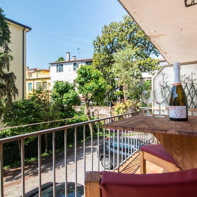 Enjoy Home - Bilocale Sulle Riviere A Due Passi Dalla Specola Pádua Exterior foto